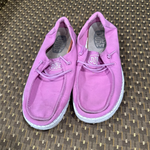 Hey Dude Wendy Youth Slub Canvas Pink Loafers, size Y2 - Picture 4 of 10